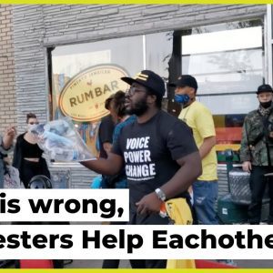 Minneapolis Protesters Giving out Medical Kits and Water