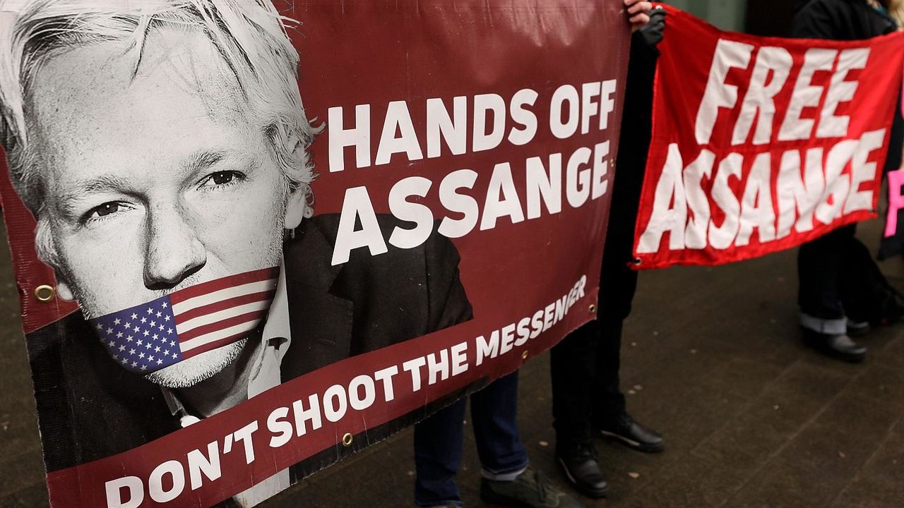 UK court allows US appeal on Assange’s extradition on limited grounds
