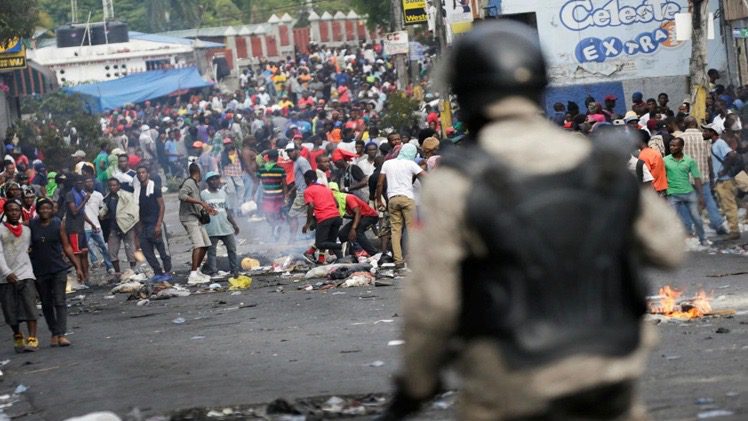 Political crisis deepens in Haiti as Jovenel Moïse refuses to transfer power
