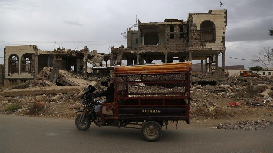 Houthis demand lifting of air and sea blockade before agreeing to ceasefire