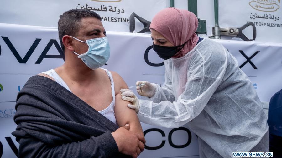 COVID-19 vaccination for refugees lags in west Asia