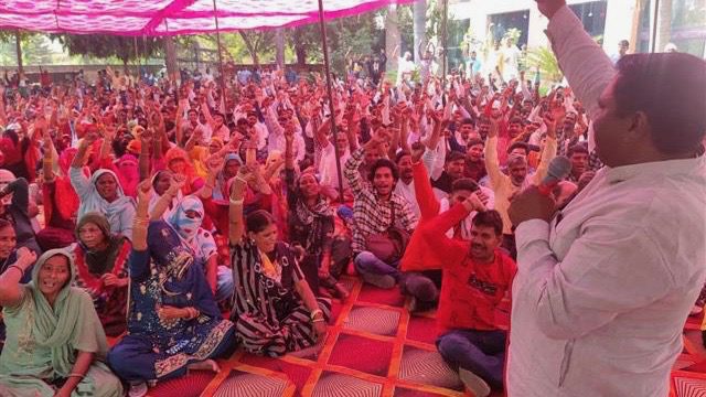 Sanitation workers strike India