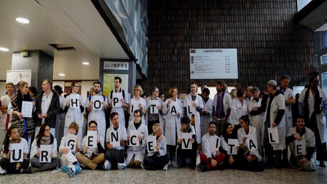 French doctors call for intensification of emergency strikes