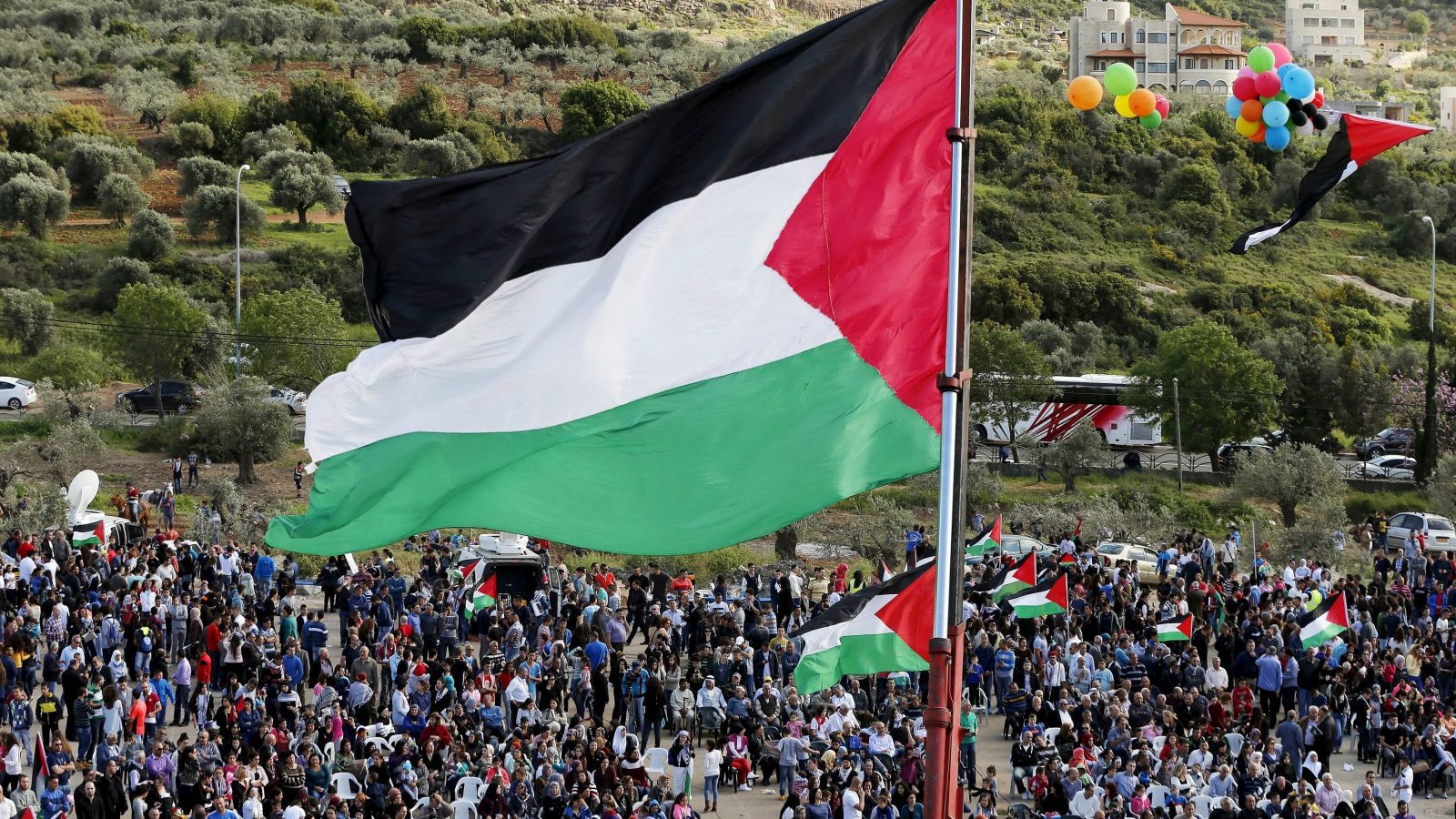 Palestinians renew their pledge to resist Israeli occupation on Land Day