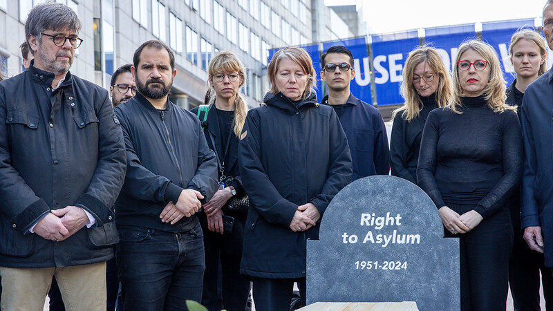 EU advances new measures restricting right to asylum