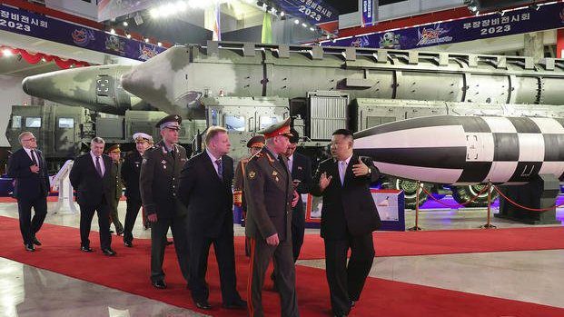 Sergei Shoigu and Kim Jong-un