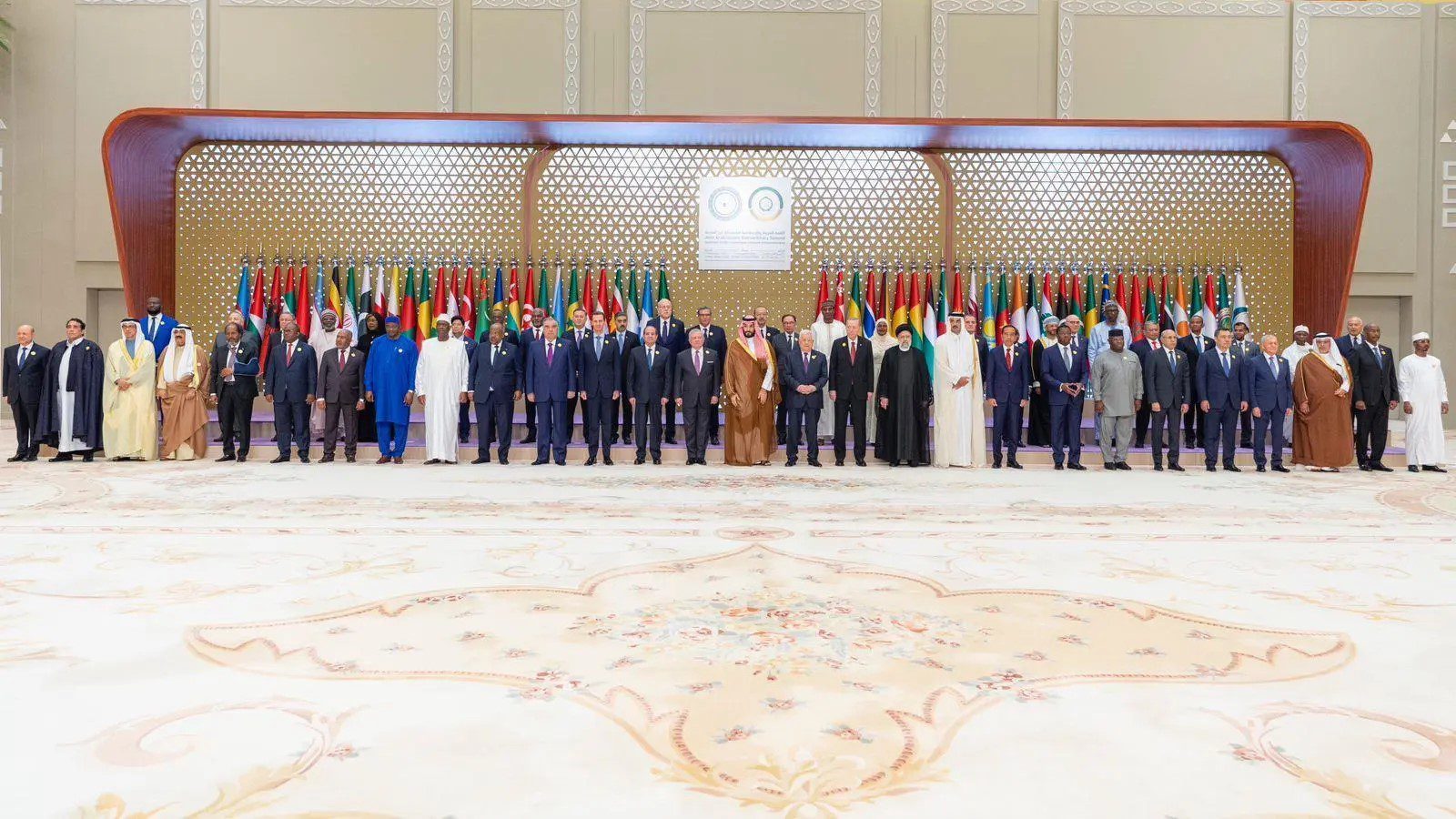 Arab-OIC summit calls Israeli assault on Gaza a war crime
