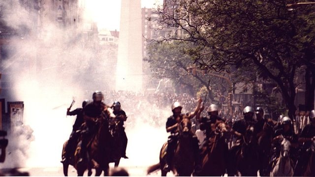 Los ecos del Argentinazo: a 23 años de las masivas protestas antineoliberales en Argentina