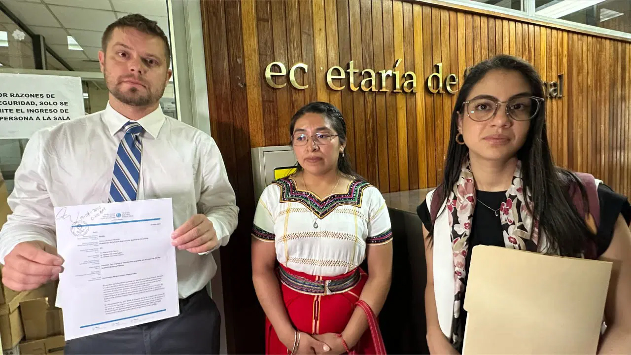 Family of Berta Cáceres condemns sentencing delays in assassination case