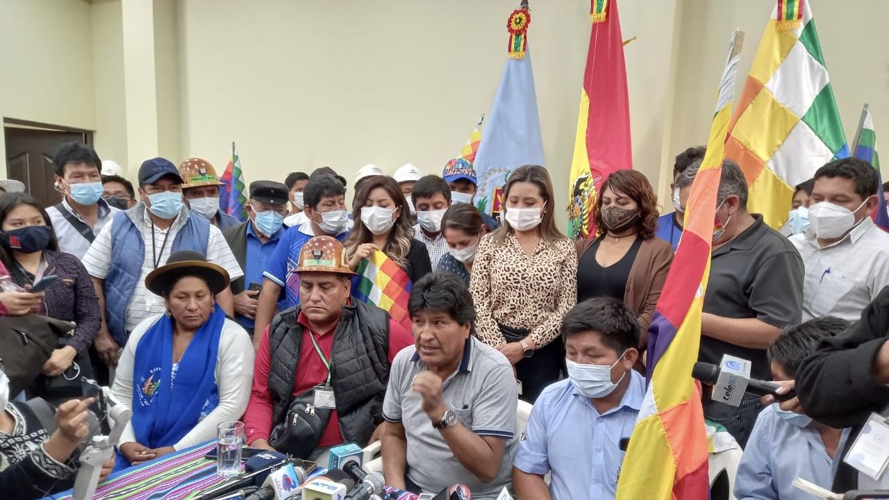 Bolivian movements to mobilize in defense of Wiphala flag and president Arce’s government
