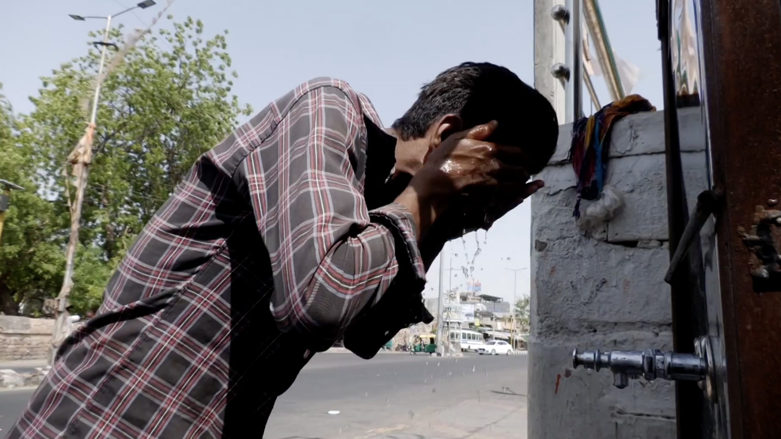 Deadly heat wave across Indian subcontinent kills dozens, hundreds hospitalized