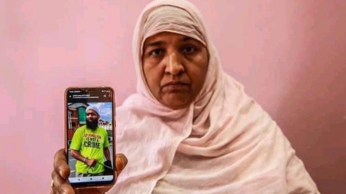 Kashmiri journalist arrest