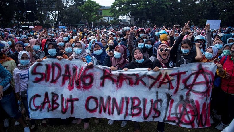 Protests rage in Indonesia against anti-worker “omnibus law”, hundreds arrested