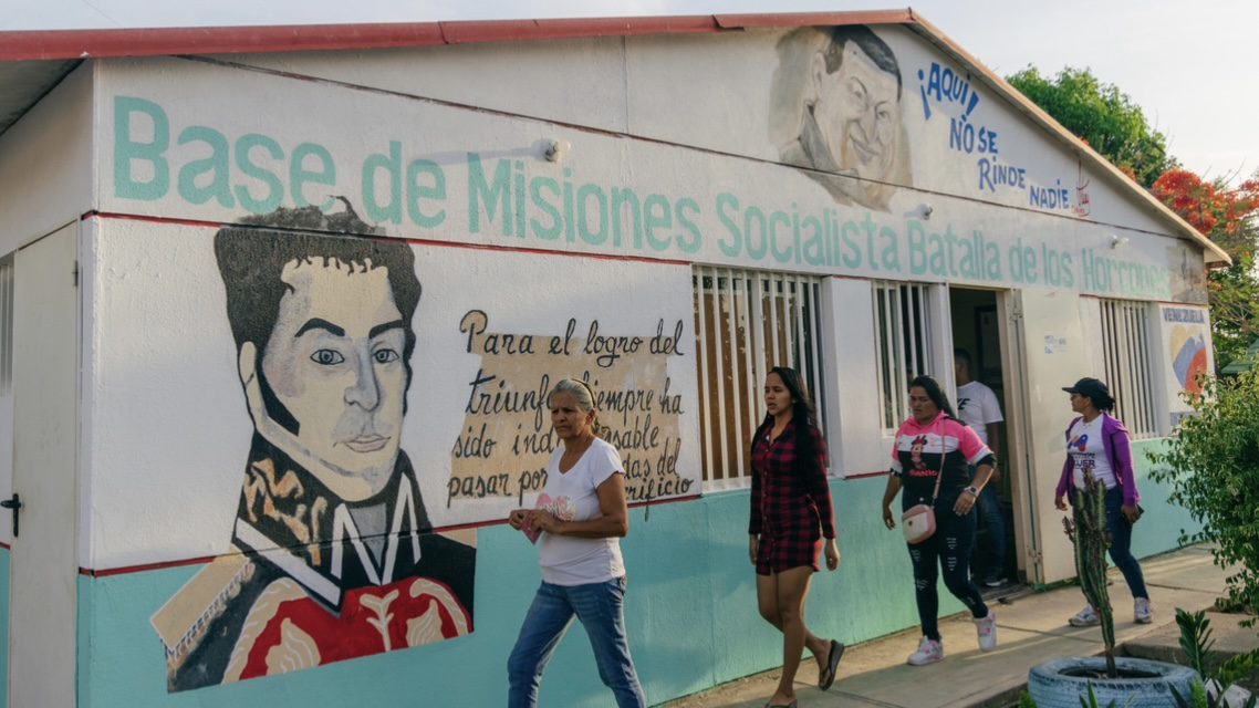 Dozens of US-based organizations condemn media campaign against Venezuela