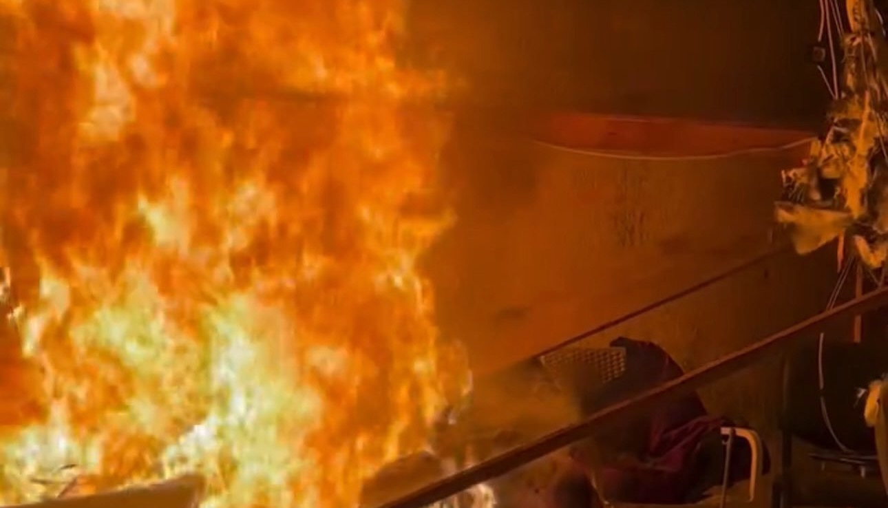 Israel burns journalist alive