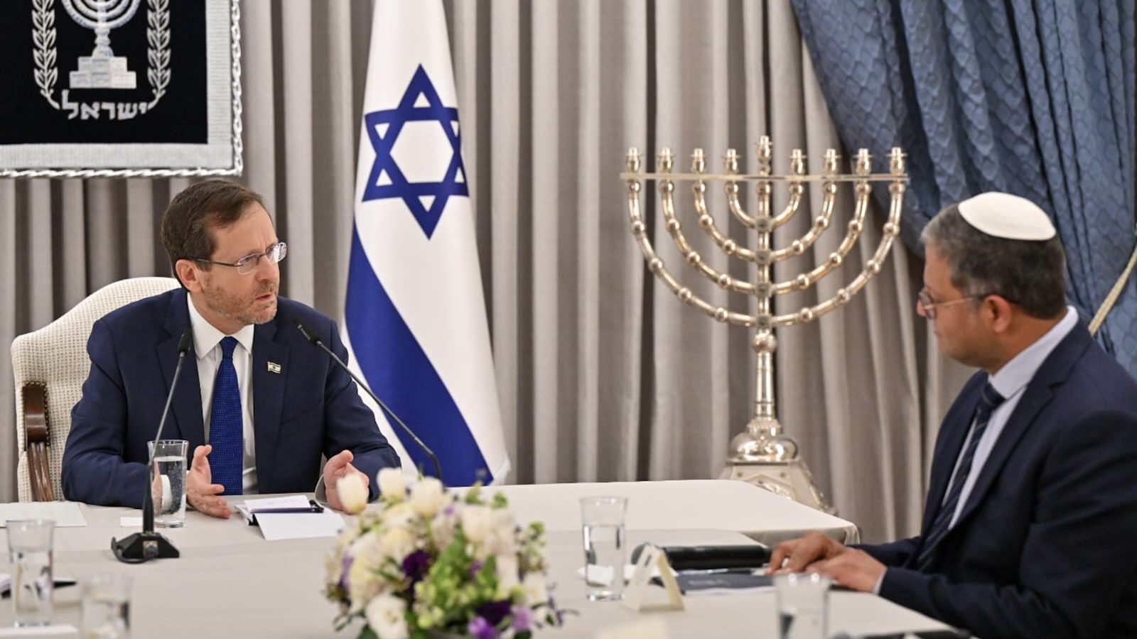 Extreme right-wing gains big in latest Israeli elections, Netanyahu set to make comeback as PM