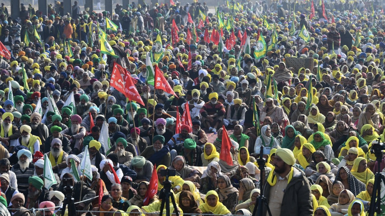 Farmers in India intensify battle against big corporates in agriculture