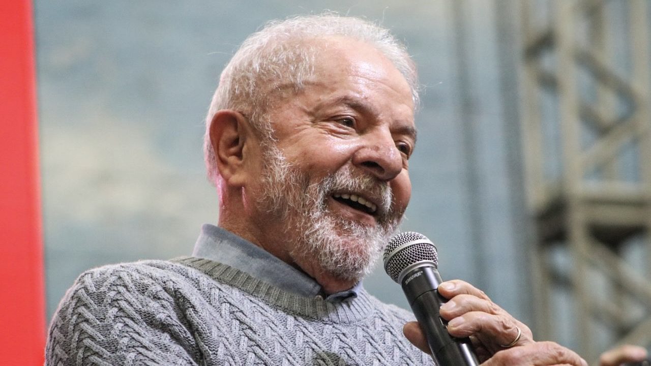 Latest poll shows increase for Lula and possibility of first round victory
