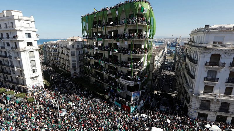 Algeria announces referendum on new constitution in November