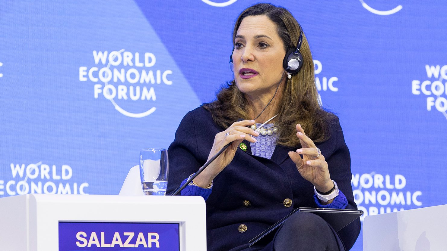 Hypocrisy at work: anti-migrant politicians call for more sanctions against Venezuela