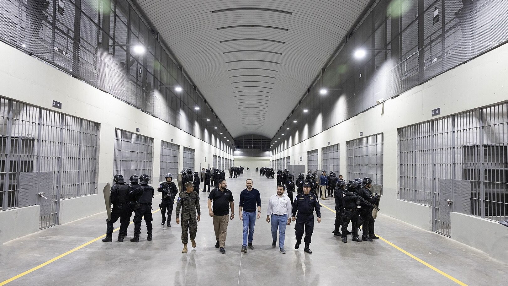 Bukele reelected in El Salvador amid a state of exception