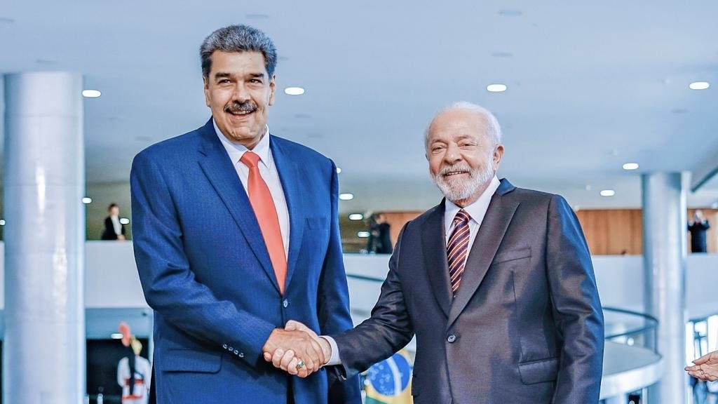Nicolás Maduro makes historic trip to Brazil for South American Presidents’ Summit