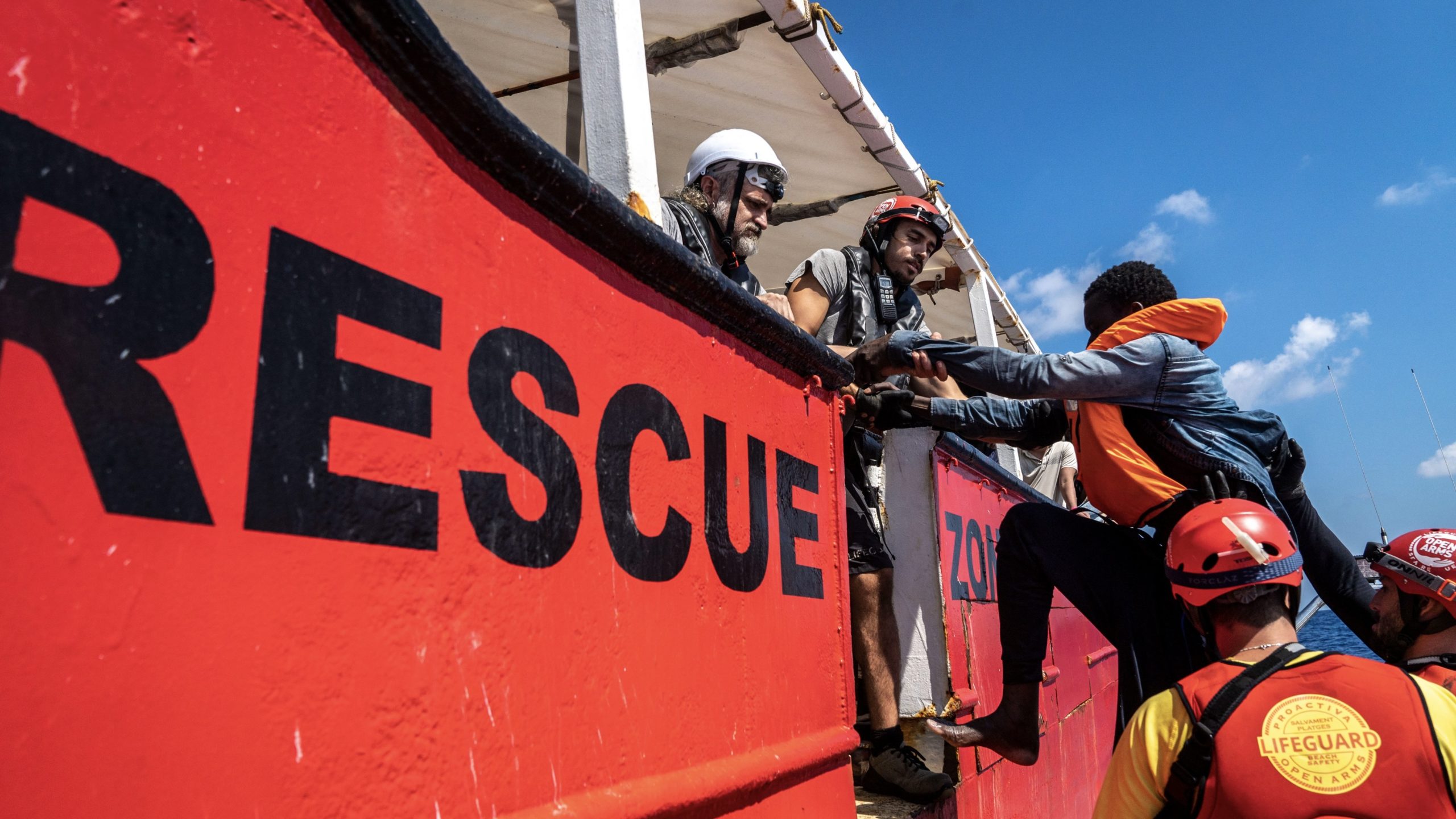 Italian authorities impound boat that rescued 176 migrants in last week