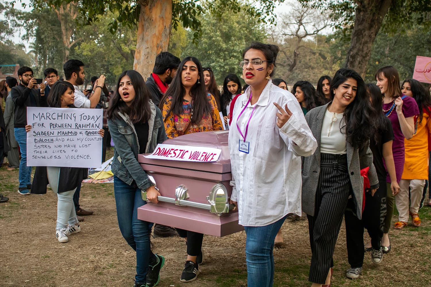 Progressive sections stand in solidarity with Aurat Azadi March in Pakistan