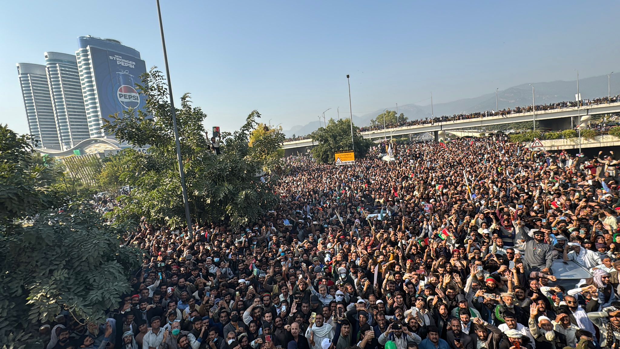 Thousands of PTI supporters reach Islamabad demanding Imran Khan’s immediate release