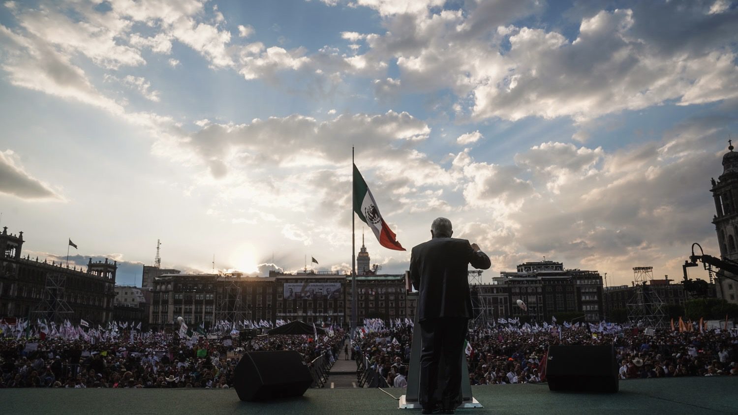 Mexico refuses to hand over trade bloc presidency to Peru’s de facto president