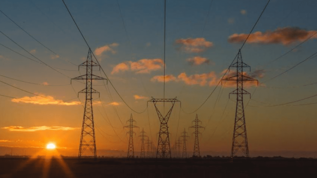 When market fundamentalism overcomes common sense: Myth of electricity markets