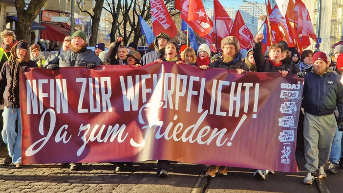 “Militarization of rules and minds” in Europe threatens workers and welfare
