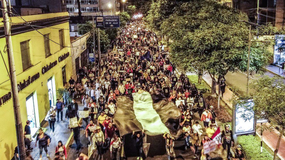 Peruvian movements organize caravan to Lima to intensify protests