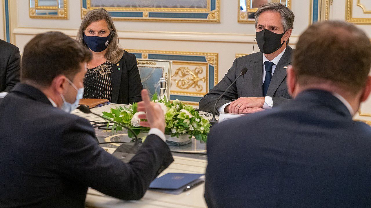 Nuland leaves a sense of foreboding in Kiev