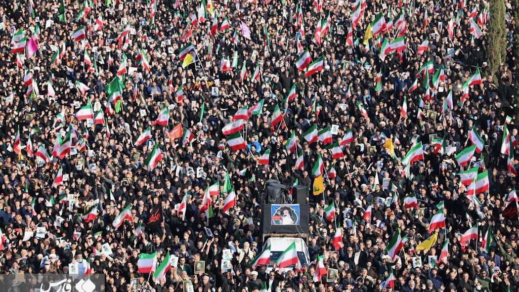 Tehran rally pledges support to Iran's new leader (1)