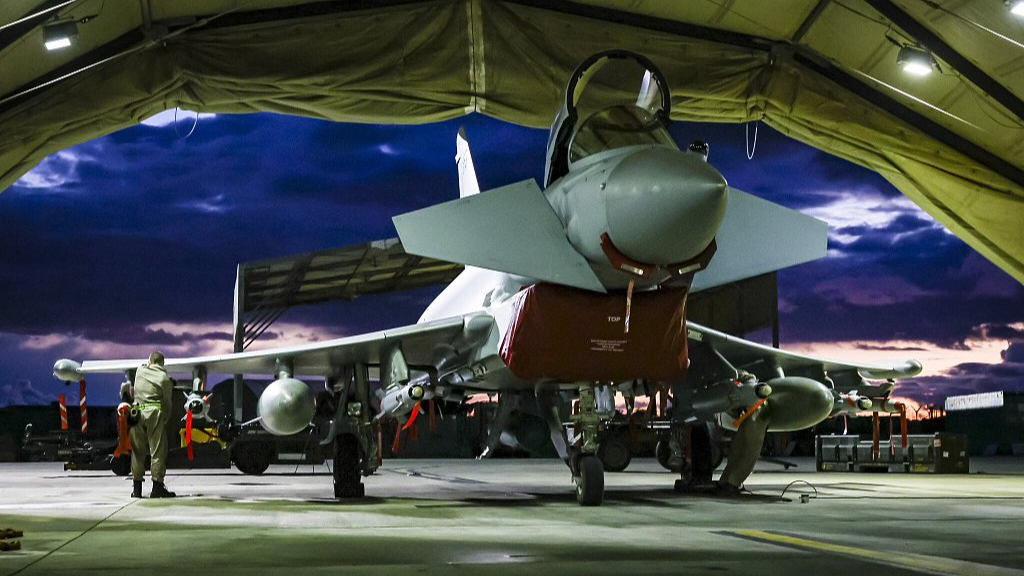 US and UK launch 3 new airstrikes on Yemen’s Hodeidah Airport