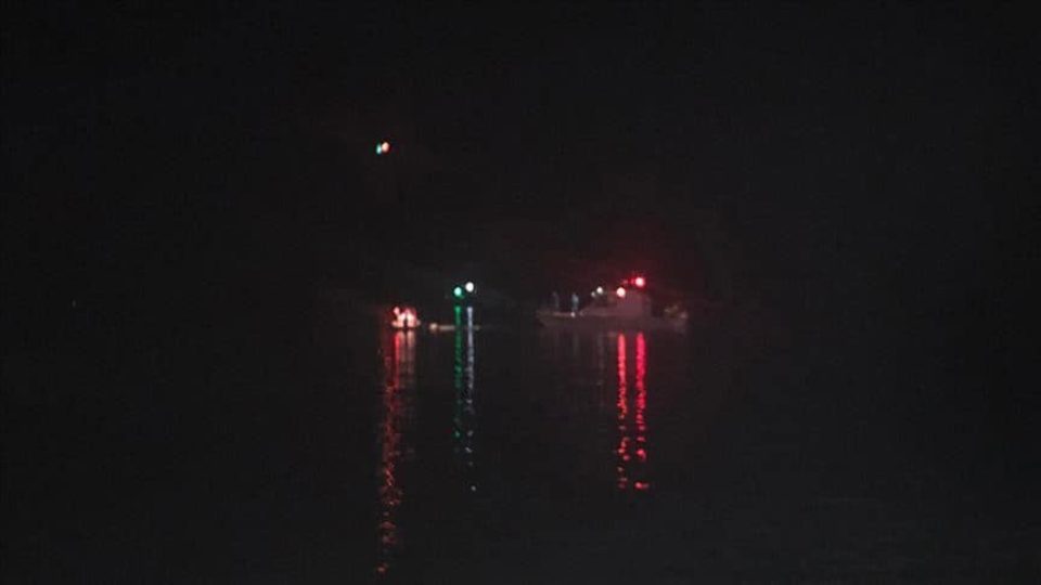 Refugee boats capsize
