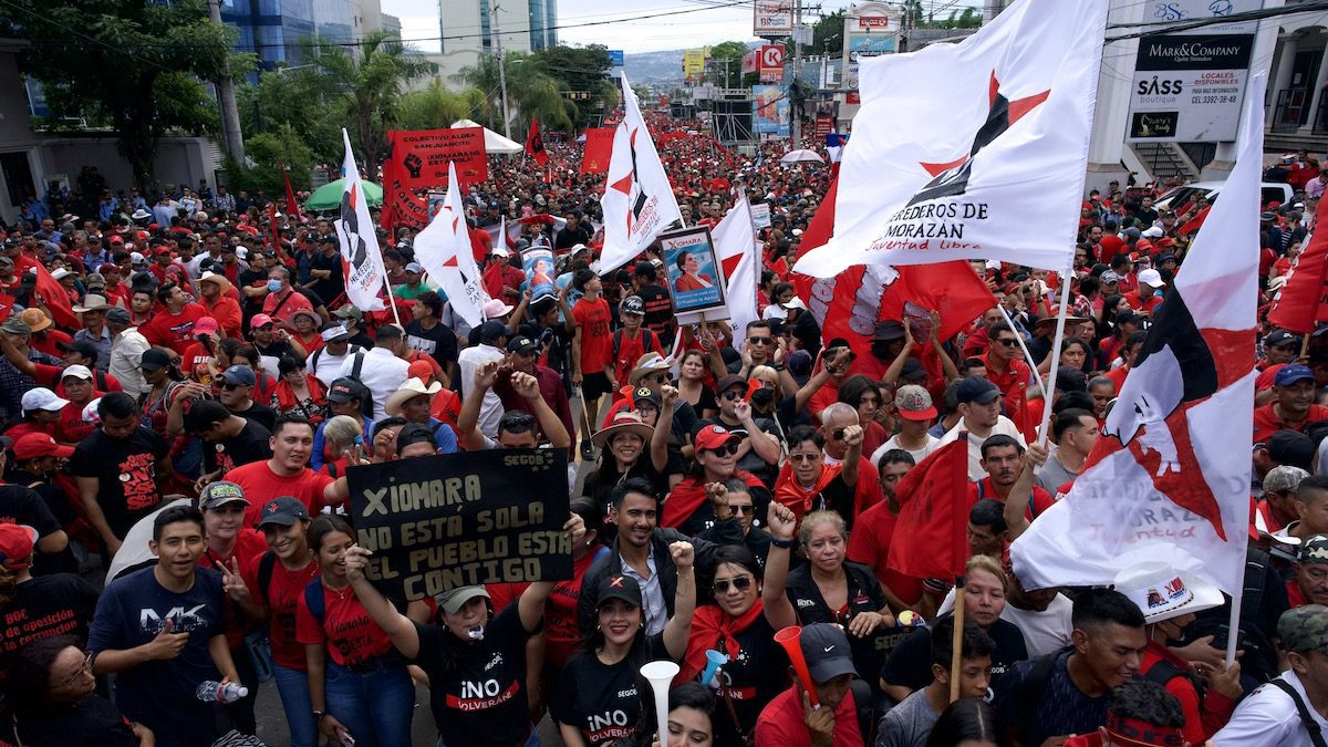 Hondurans mobilize in support of Xiomara Castro’s government