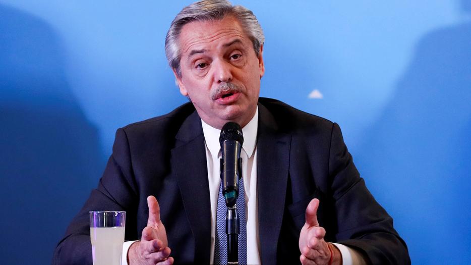 Incoming government in Argentina passes measures to alleviate socio-economic crisis