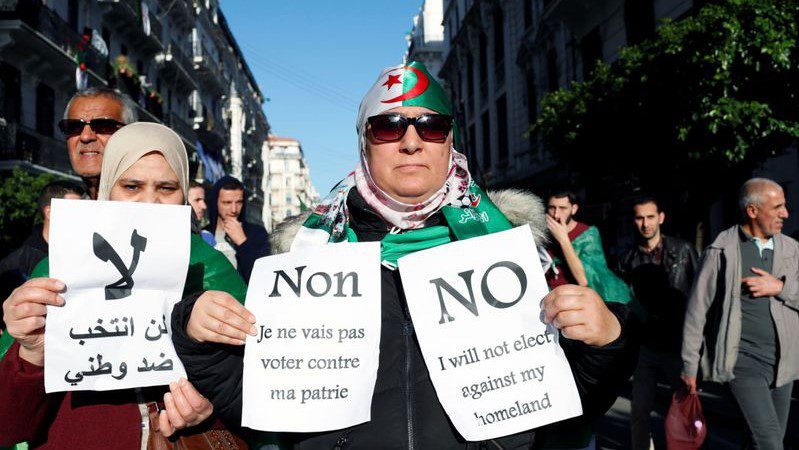 Protesters call for boycott of upcoming presidential elections in Algeria