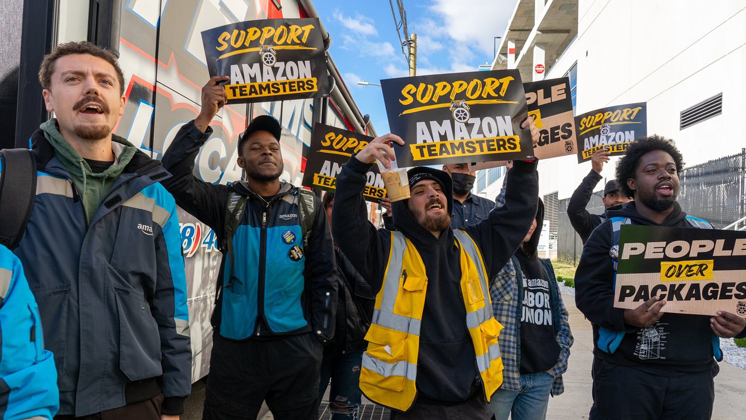 Amazon Teamsters are ready to strike before the holidays