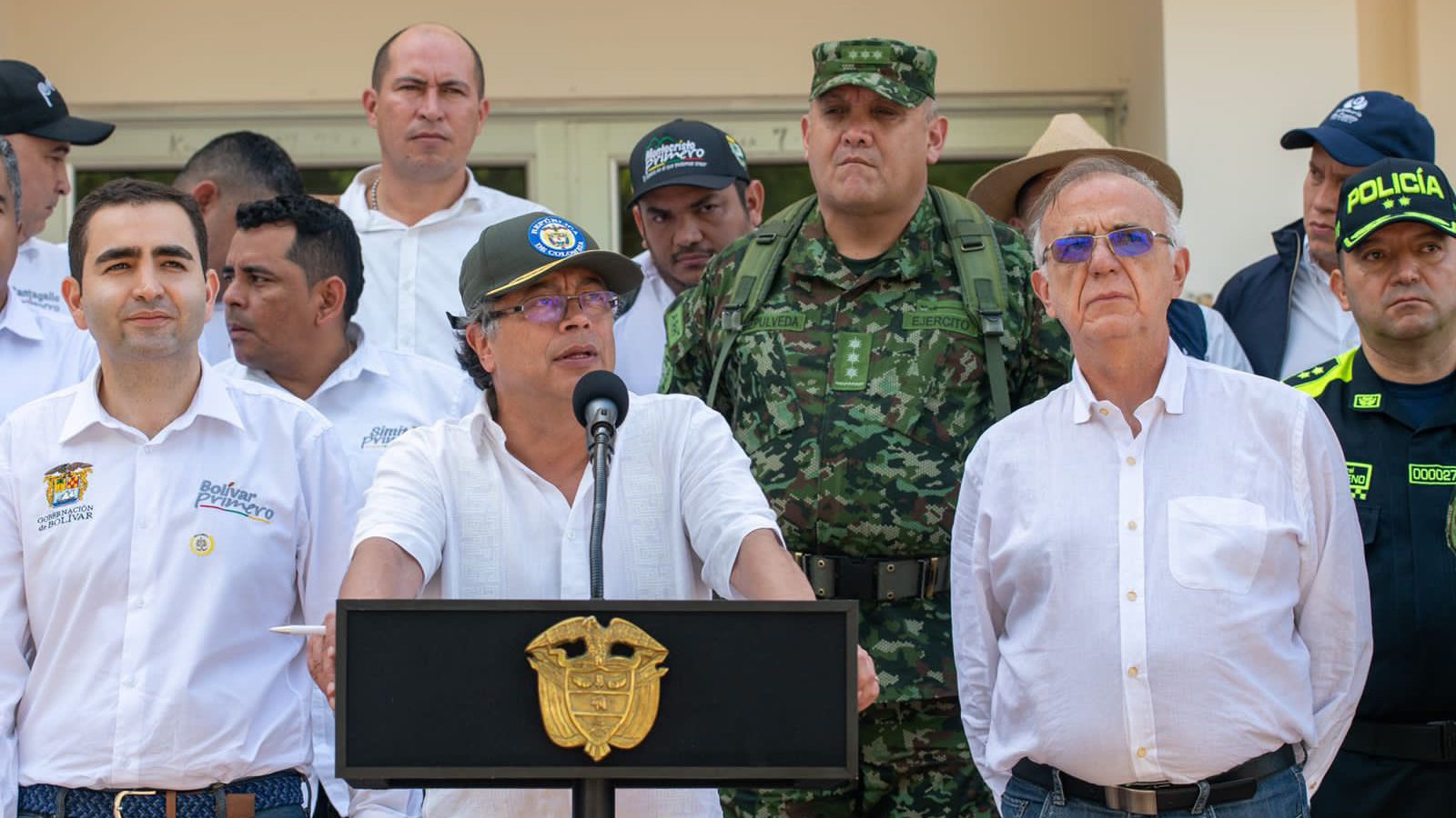 Colombian President calls for agreement on ceasefire in the third round of talks with ELN