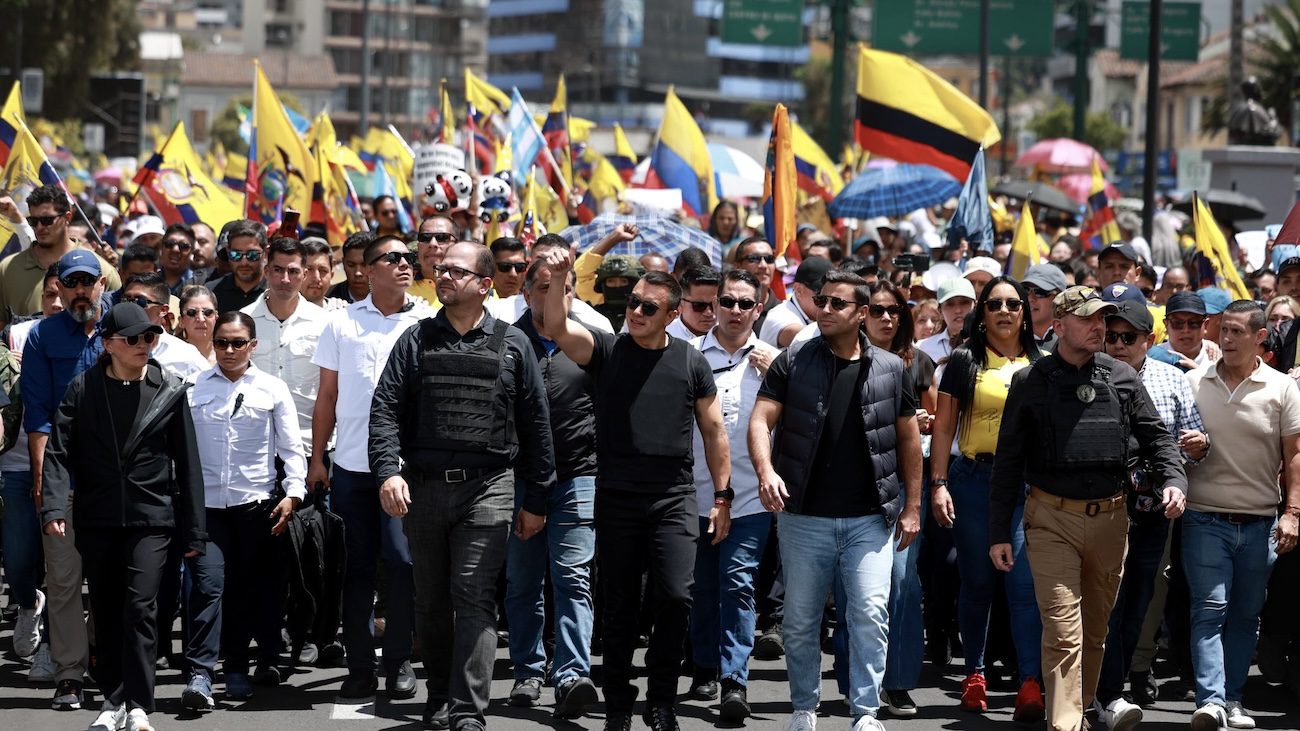 Tensions rise in Ecuador as President Noboa protests against the Constitutional Court
