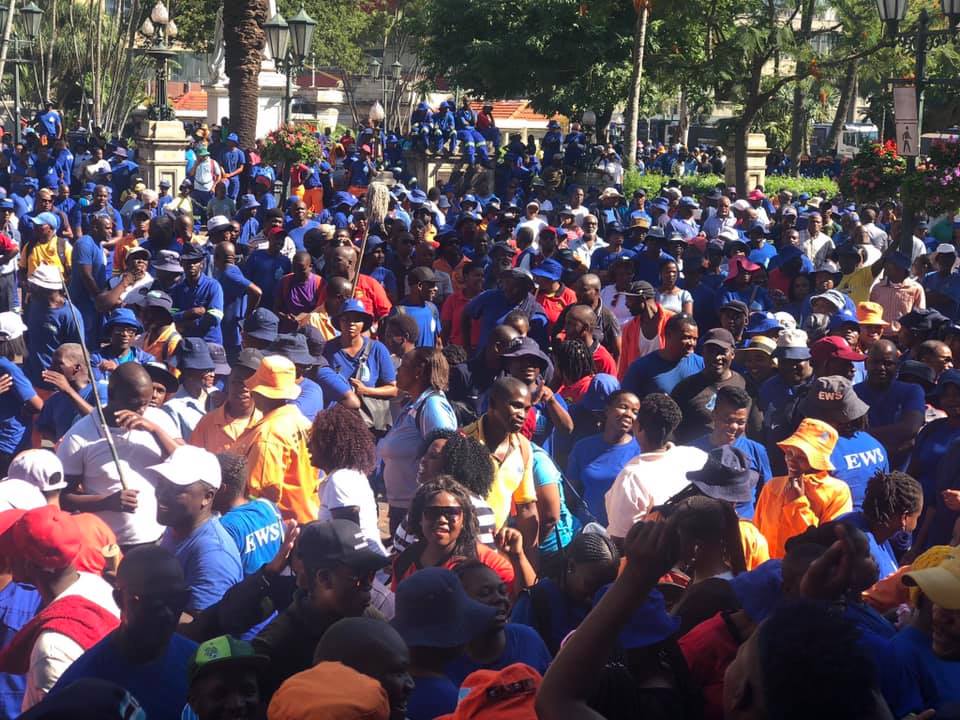 Talks between striking sanitation workers, Durban municipality to begin on Monday