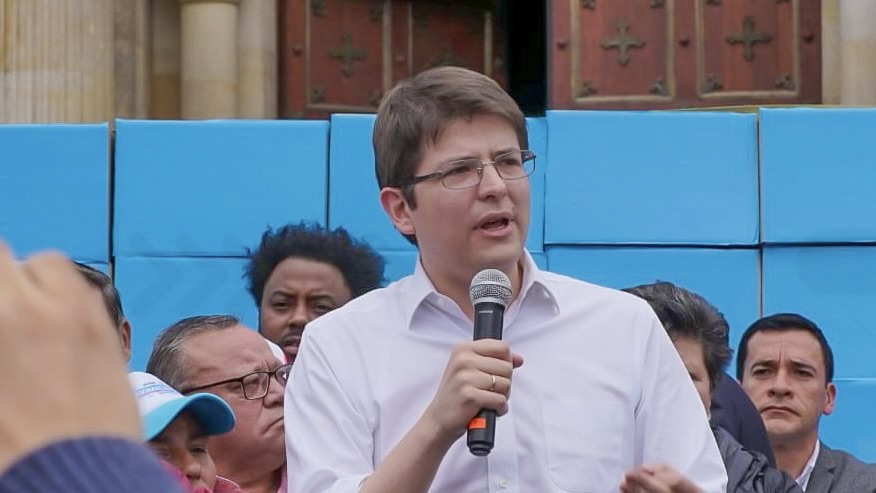 Colombian presidential candidate Miguel Uribe dies two months after being shot at campaign event