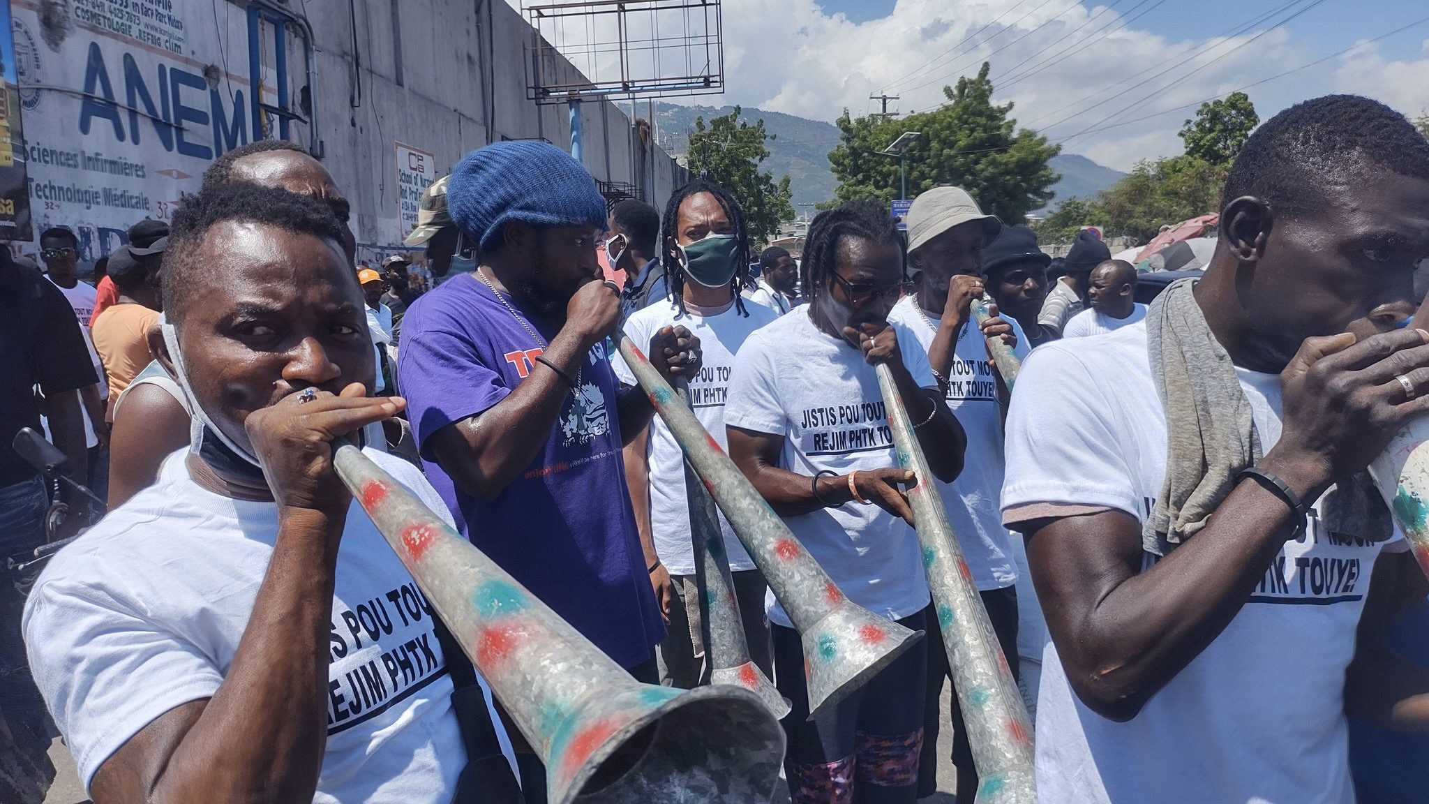 Haitians protest against international interference 106 years after the US occupation
