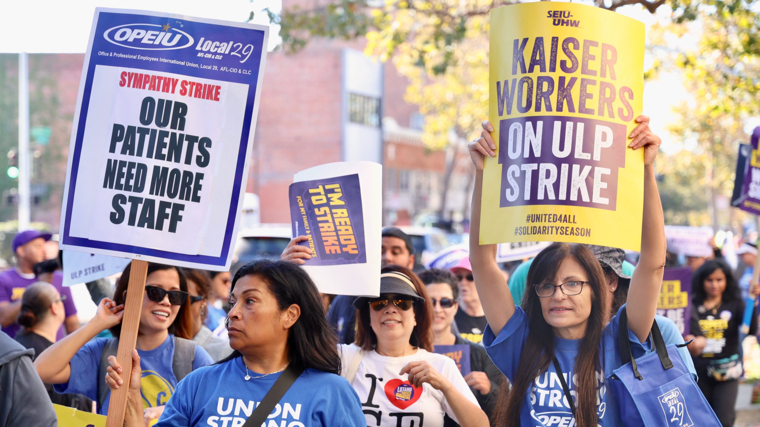 75,000 US health workers strike for fair pay and benefits
