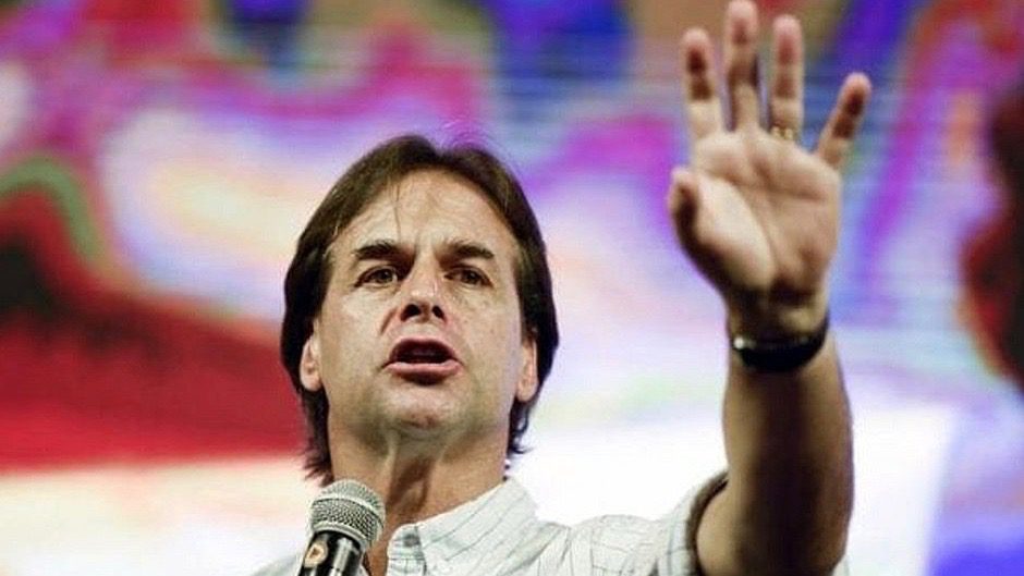 Uruguayan government withdraws from UNASUR and returns to TIAR