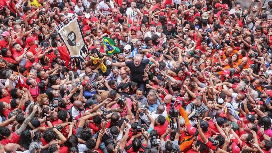 Lula to supporters: “We cannot allow militiamen to destroy the country we have built”