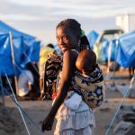 moradores-de-acampamento-na-cidade-de-beira-em-moambique-foto-rafael-stedile_47572188502_o - BT News